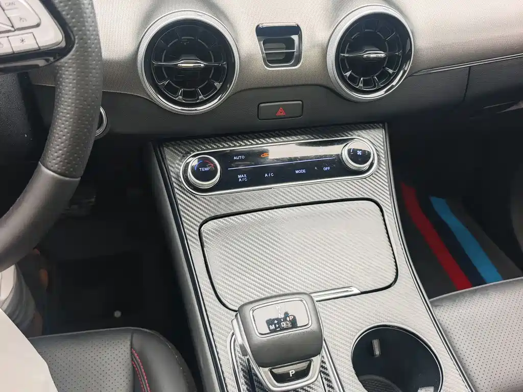 Dongfeng Fengxing T5 EVO 2021 — фото 8