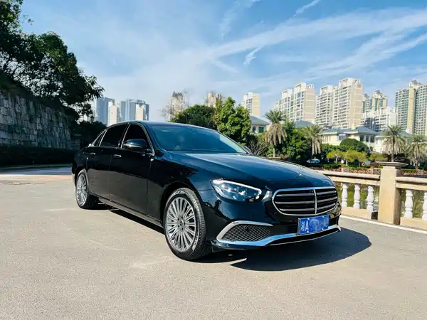 Mercedes-Benz E-Class 2023