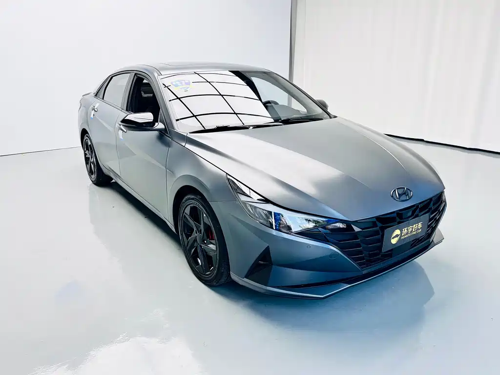 Hyundai Elantra 2022 — фото 3