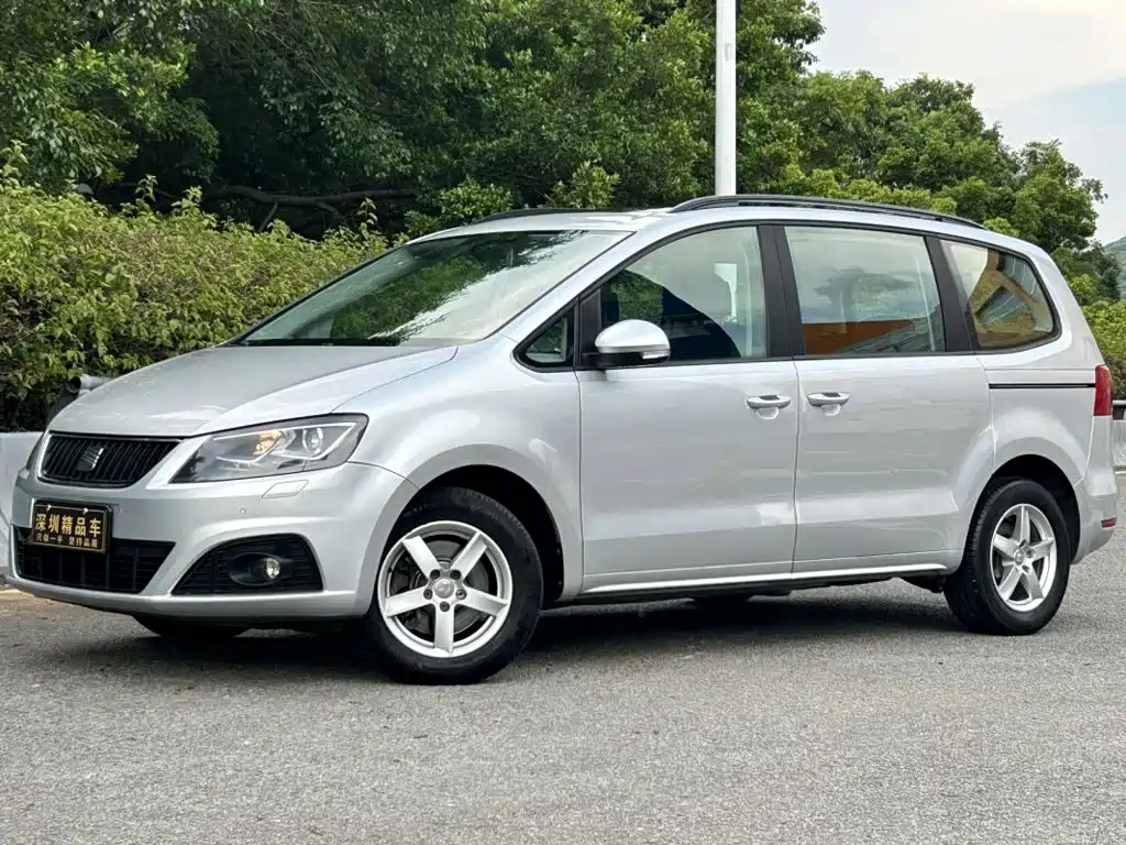 SEAT Alhambra 2014 — фото 1