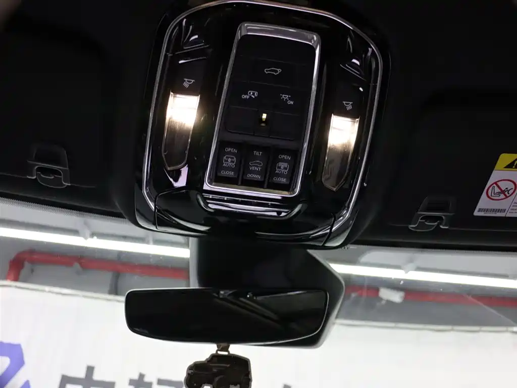 Jeep Grand Cherokee 4xe 2025 — фото 27