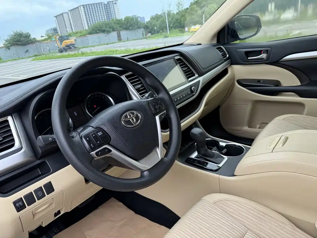 Toyota Highlander 2018