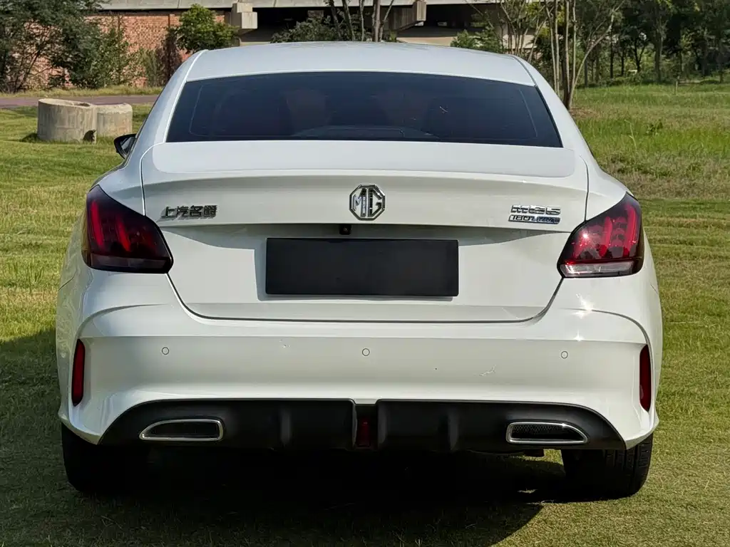 MG MG5 2023
