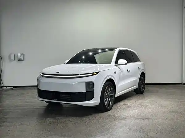 Li Auto L6 2024