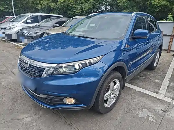 Qoros 5 2016