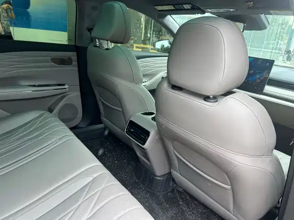 Geely Galaxy Starshine 8 2025