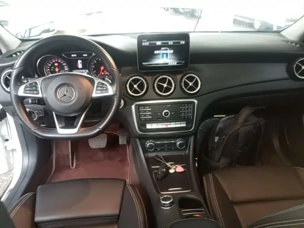 Mercedes-Benz GLA 2019 — фото 10