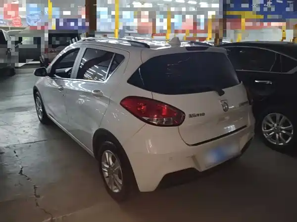 Baojun 310 2017