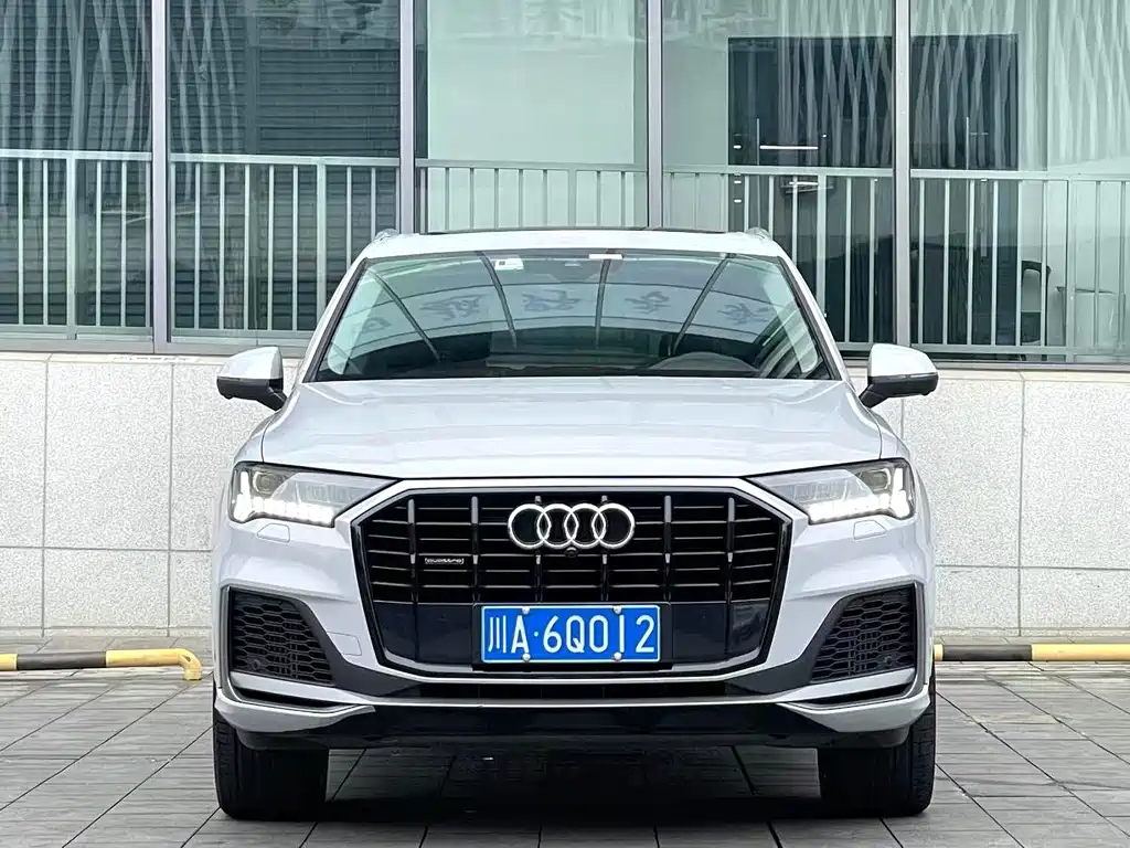 Audi Q7 2021 — фото 2