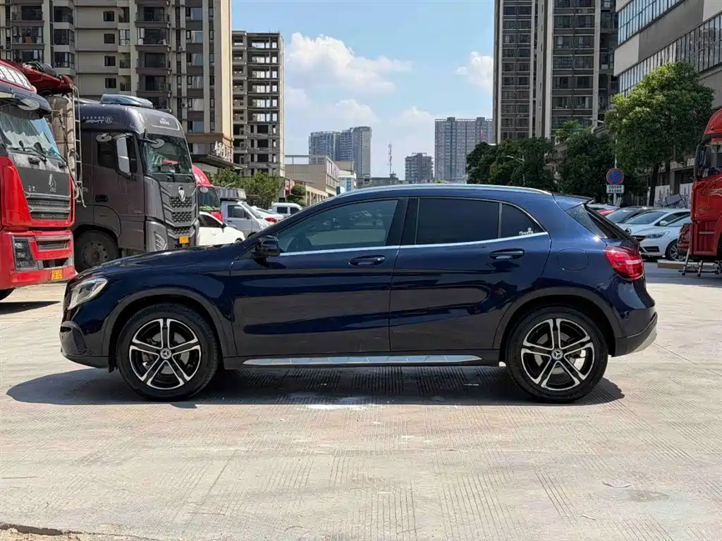 Mercedes-Benz GLA 2018 — фото 4