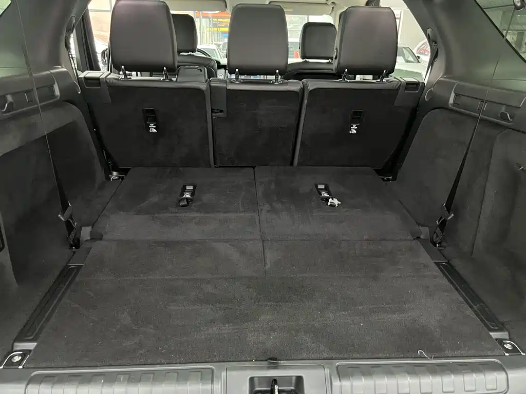 Land Rover Discovery 2018 — фото 26