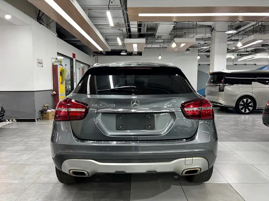 Mercedes-Benz GLA 2018