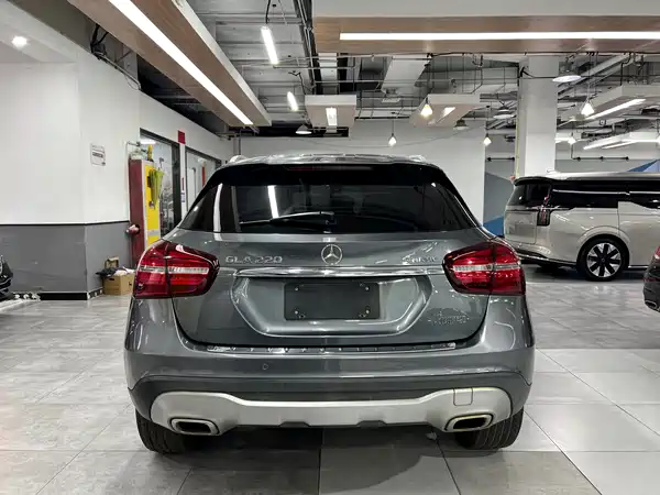Mercedes-Benz GLA 2018