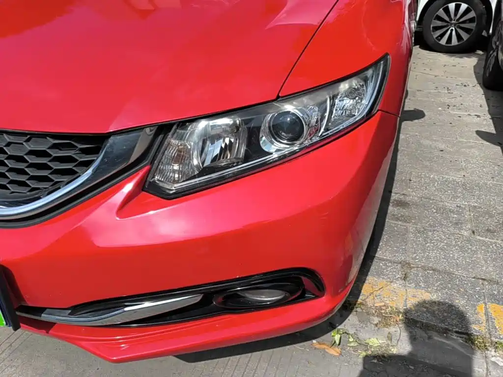 Honda Civic 2015 — фото 24