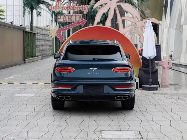 Bentley Bentayga 2022