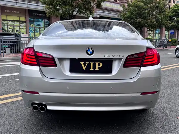 BMW 5 Series 2012