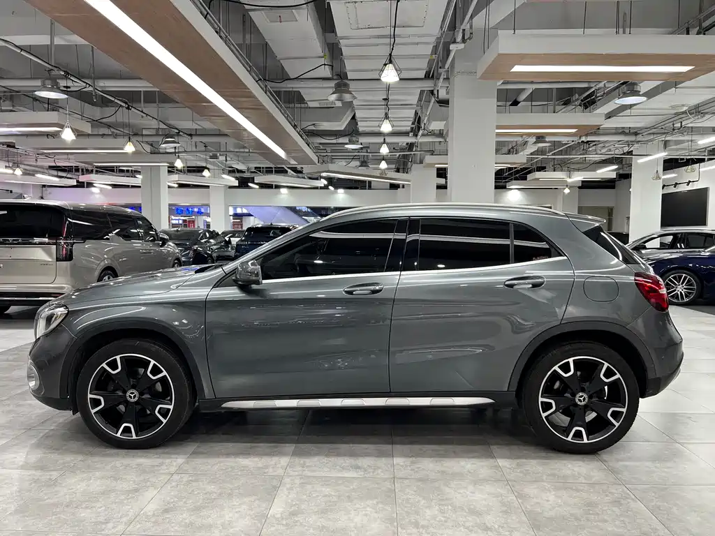 Mercedes-Benz GLA 2018