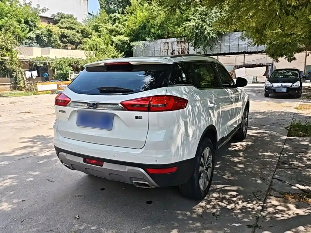 Geely Boyue 2017