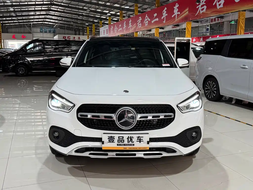Mercedes-Benz GLA 2021