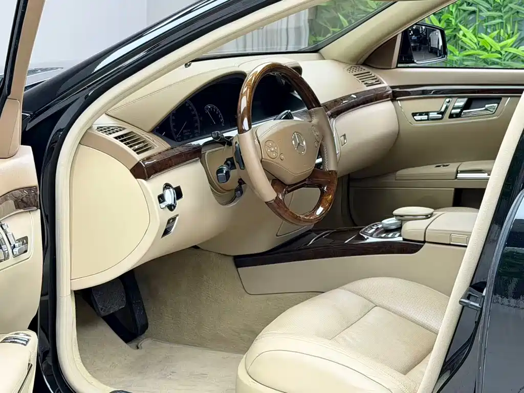 Mercedes-Benz S-Class 2010 — фото 5