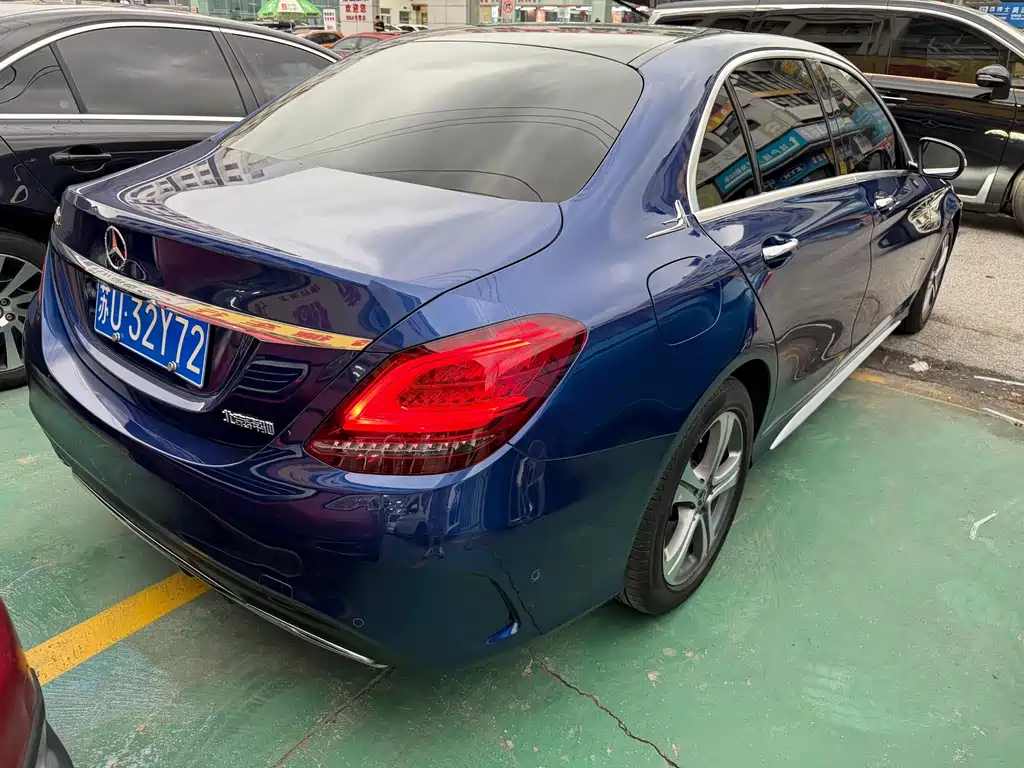 Mercedes-Benz C-Class 2020 — фото 19