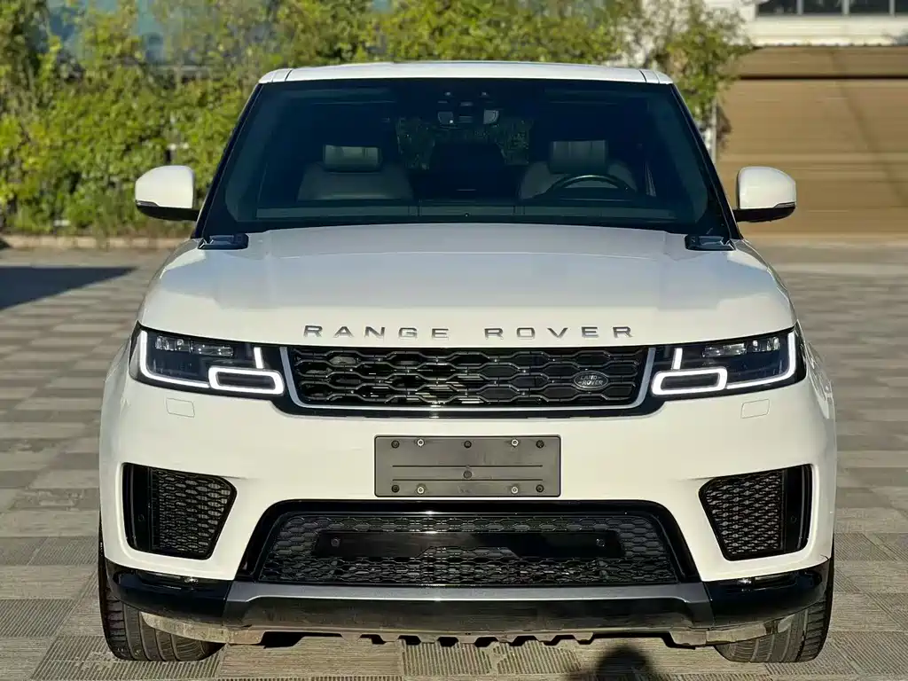 Land Rover Range Rover Sport New Energy 2018 — фото 2