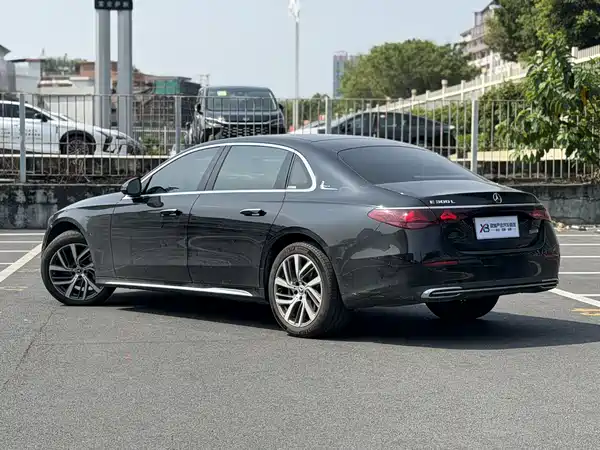 Mercedes-Benz E-Class 2025