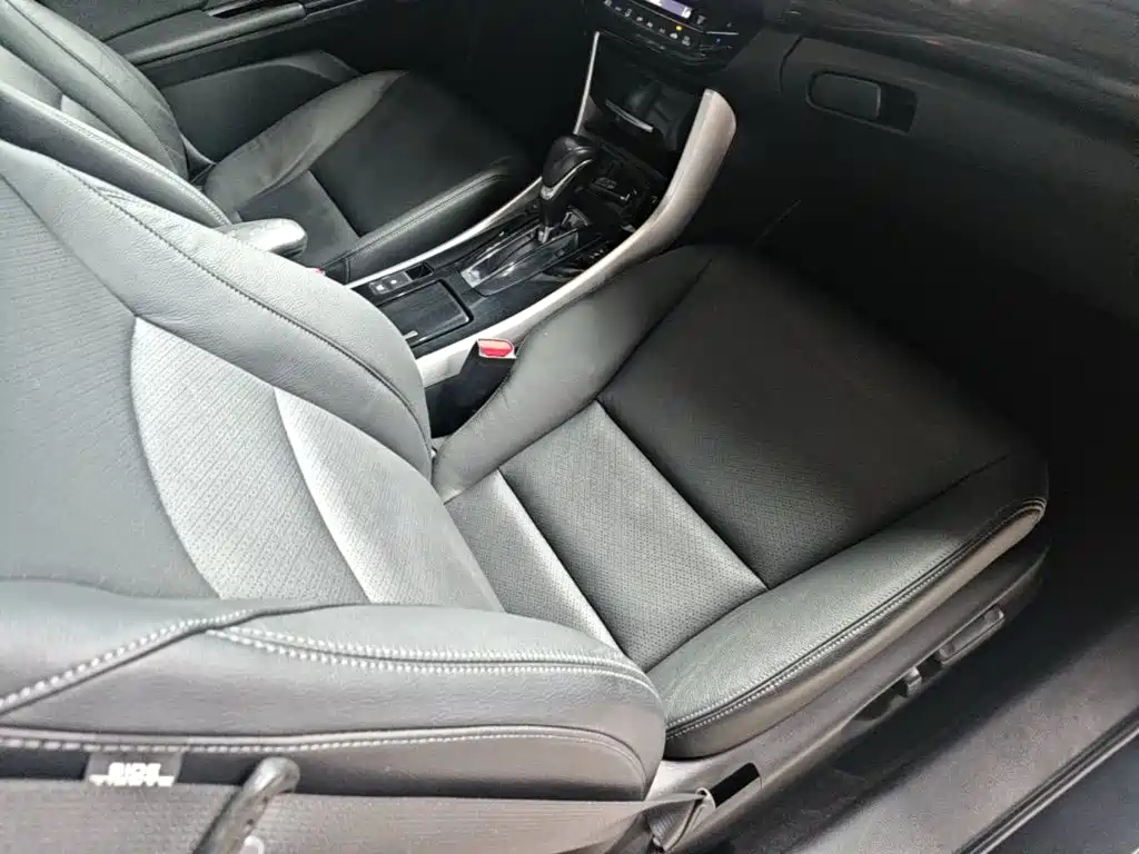 Honda Accord 2016 — фото 25