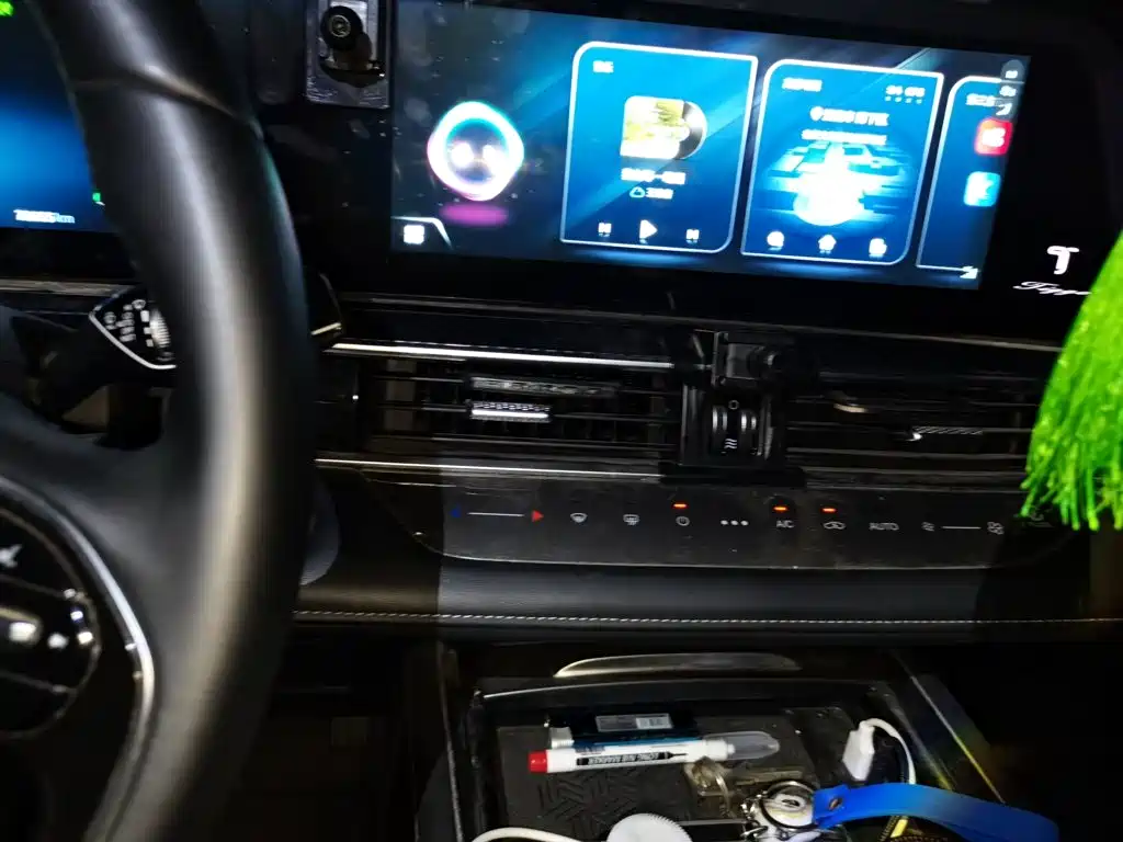 Chery Tiggo 7 PLUS New Energy 2023 — фото 14