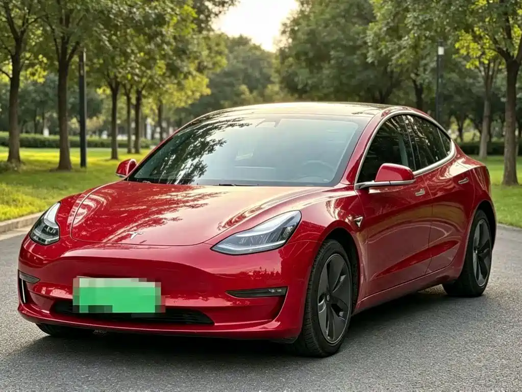 Tesla Model 3 2019 — фото 1