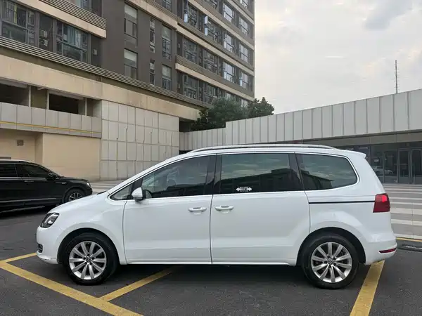 Volkswagen Sharan 2015
