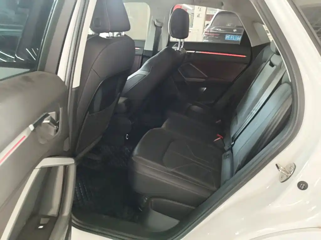Audi Q3 Sportback 2022 — фото 17