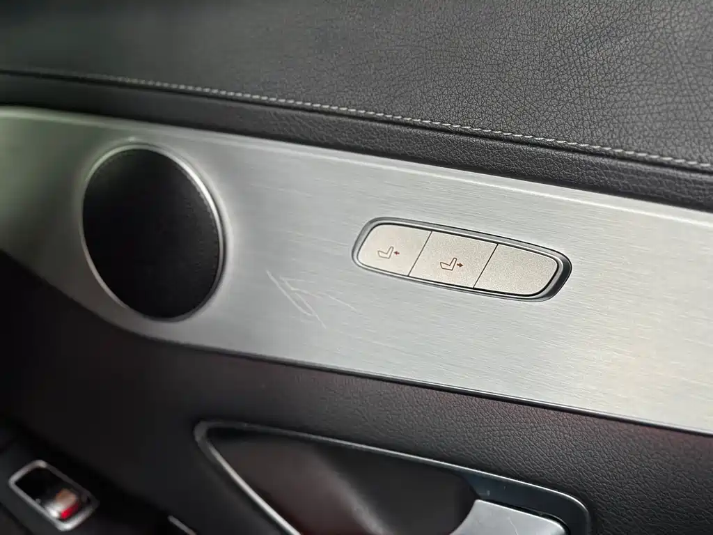 Mercedes-Benz GLC 2021 — фото 11