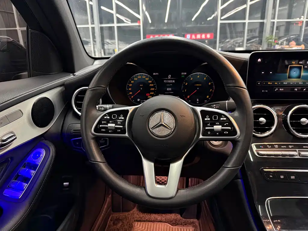 Mercedes-Benz GLC Coupe 2022 — фото 9