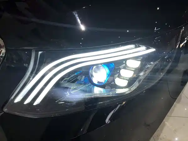 Mercedes-Benz Vito 2021