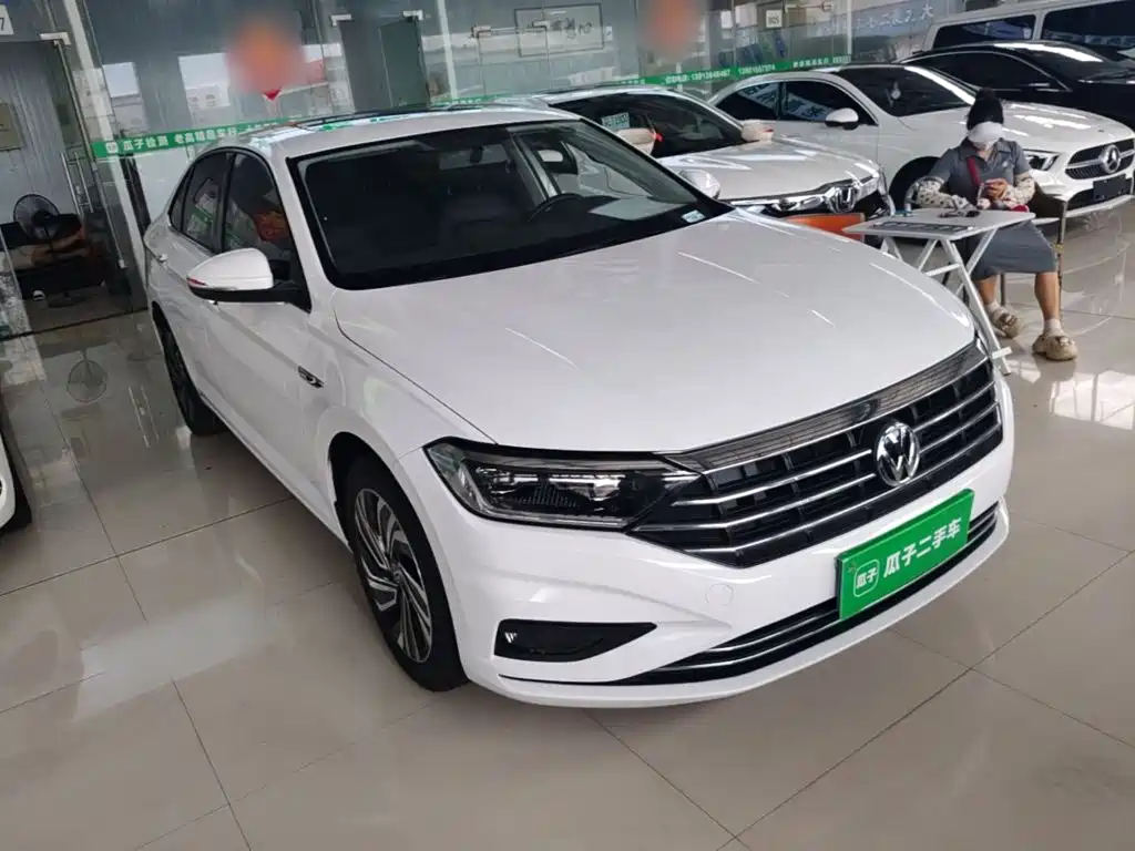 Volkswagen Sagitar 2022