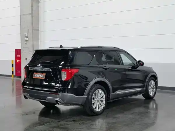 Ford Explorer 2021