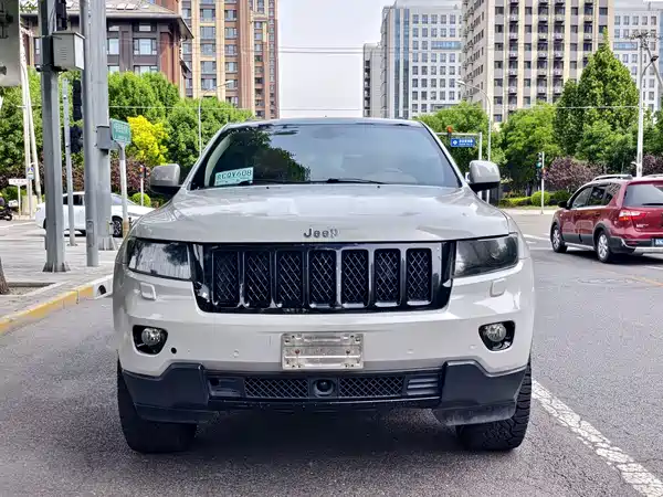 Jeep Grand Cherokee 2012