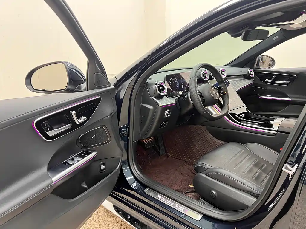 Mercedes-Benz C-Class 2022 — фото 14