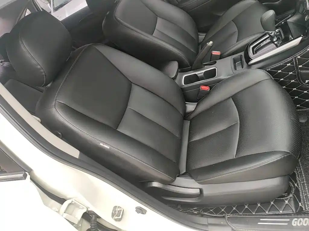 Nissan Sylphy 2020 — фото 25