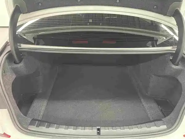 BMW 3 Series 2021
