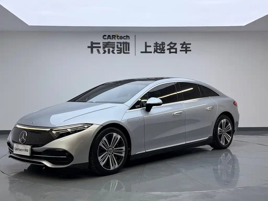 Mercedes-Benz EQS 2024 — фото 1