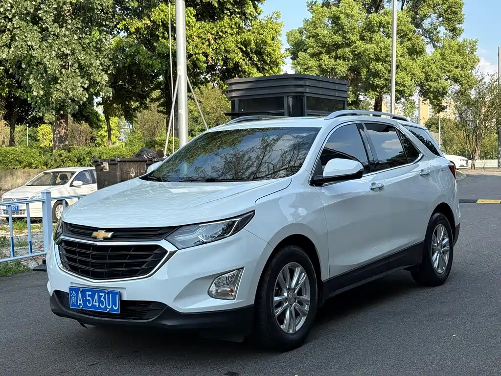Chevrolet Equinox 2019 — фото 1