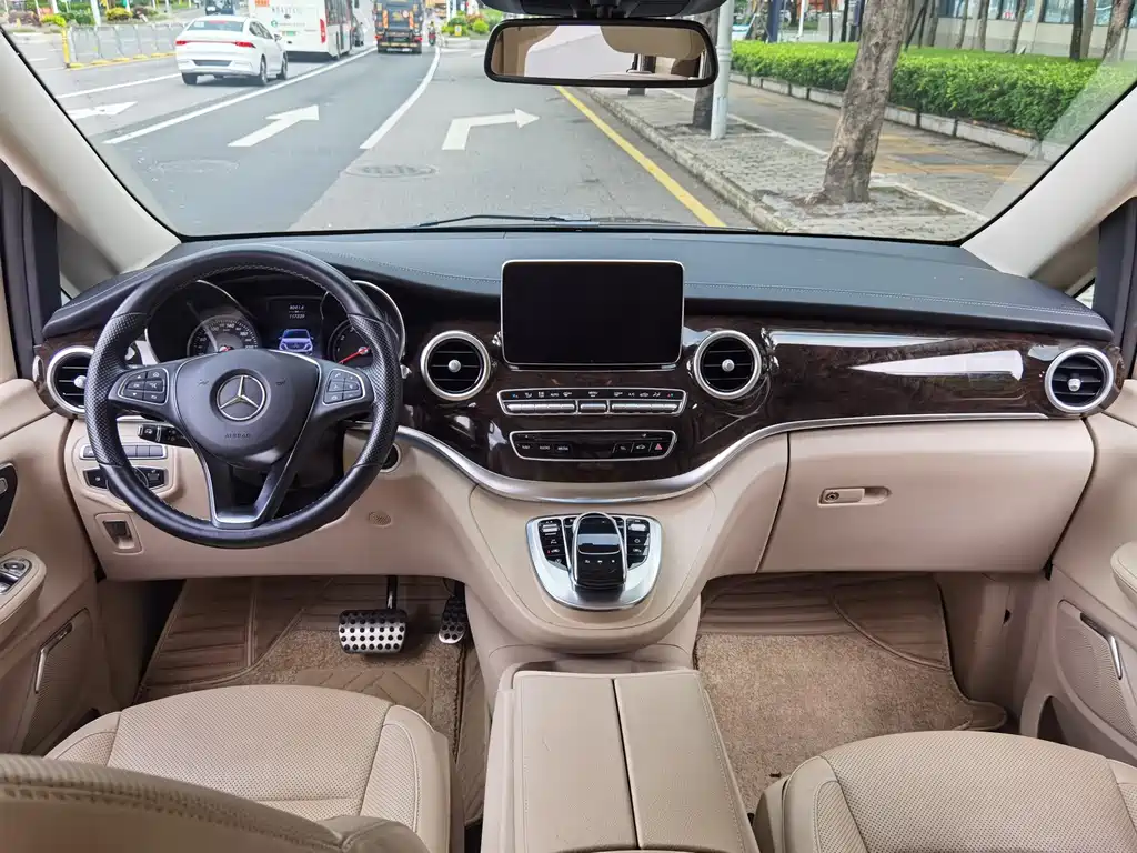 Mercedes-Benz V-Class 2020