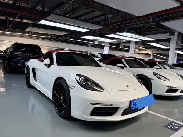 Porsche 718 2017