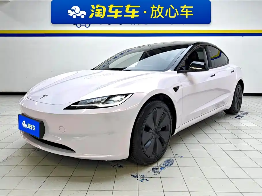 Tesla Model 3 2024