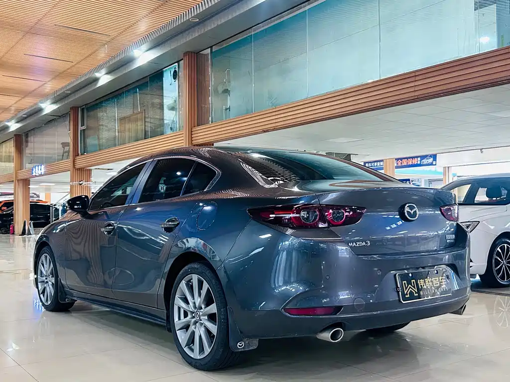 Mazda 3 Angkesela 2024
