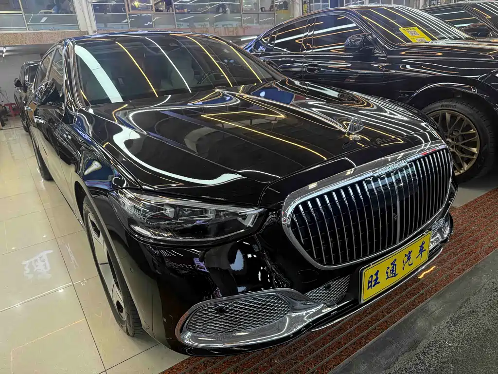 Mercedes-Benz Maybach S-Class 2025