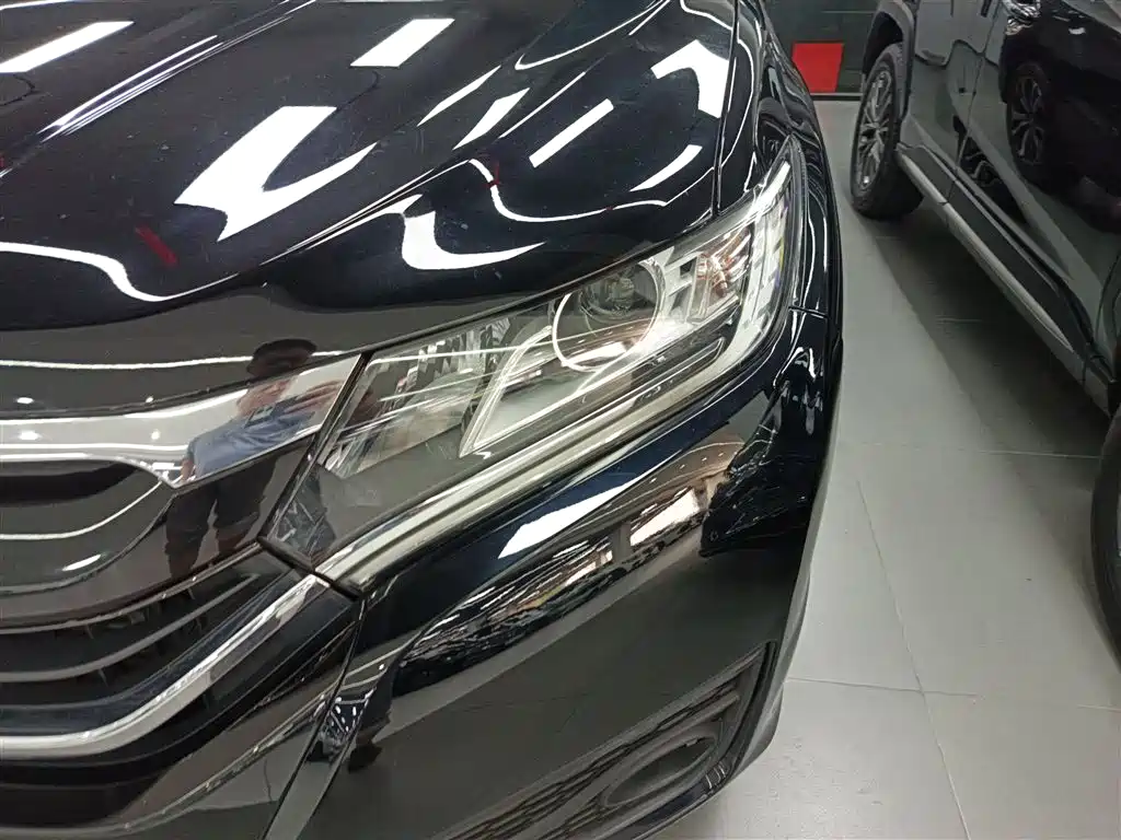 Honda UR-V 2019 — фото 24