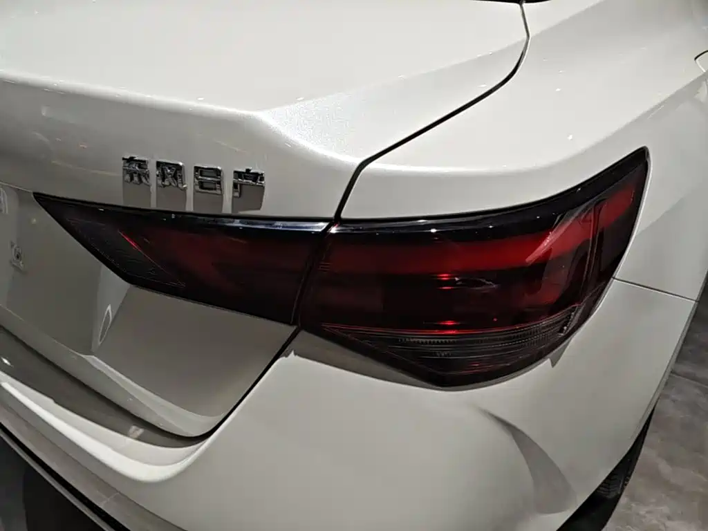 Nissan Sylphy 2023 — фото 8